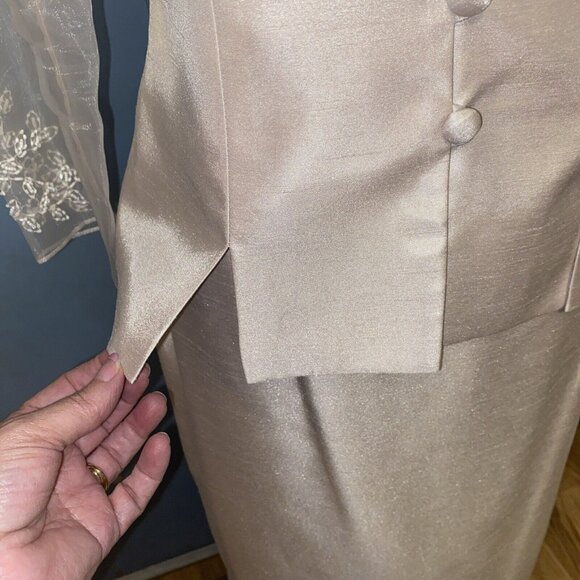 JESSICA HOWARD Women's Champagne Color Sheer Sleeve Blouse 2pc Suit Long Skirt 6 - Picture 11 of 16